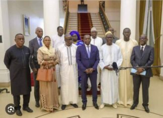 PARRAINAGES : Les ‘spoliés’ reçus par Macky Sall