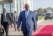 SOMMET EXTRAORDINAIRE DE LA CEDEAO : Macky Sall a quitté Dakar pour Abuja