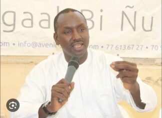 MBOUR : La caravane du Dr Docteur Cheikh Tidiane Dièye bloquée à Fissel Mbaadane