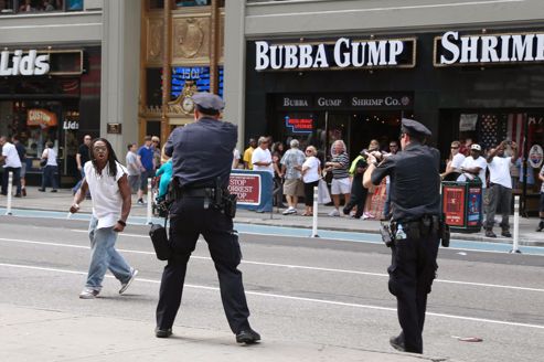 APTOPIX Midtown Shooting