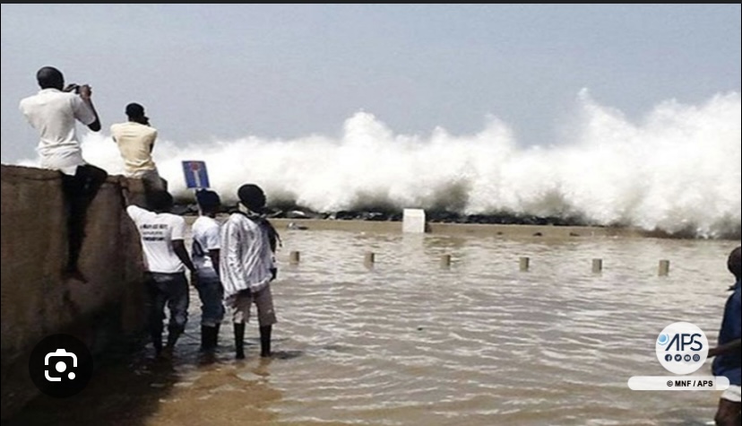 MÉTÉO : L’ANACIM annonce une houle très dangereuse sur les côtes sénégalaises à partir de ce vendredi