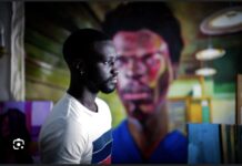 L’AFROPÉEN BAYE-DAME CISSÉ ‘RAKAAJOO’ : Entre coups de poings et coups de peinture