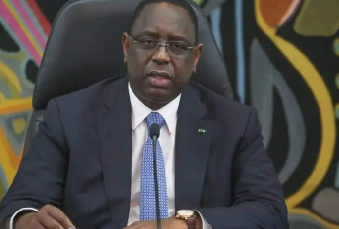 Macky-SALL-9-905x613 (1)