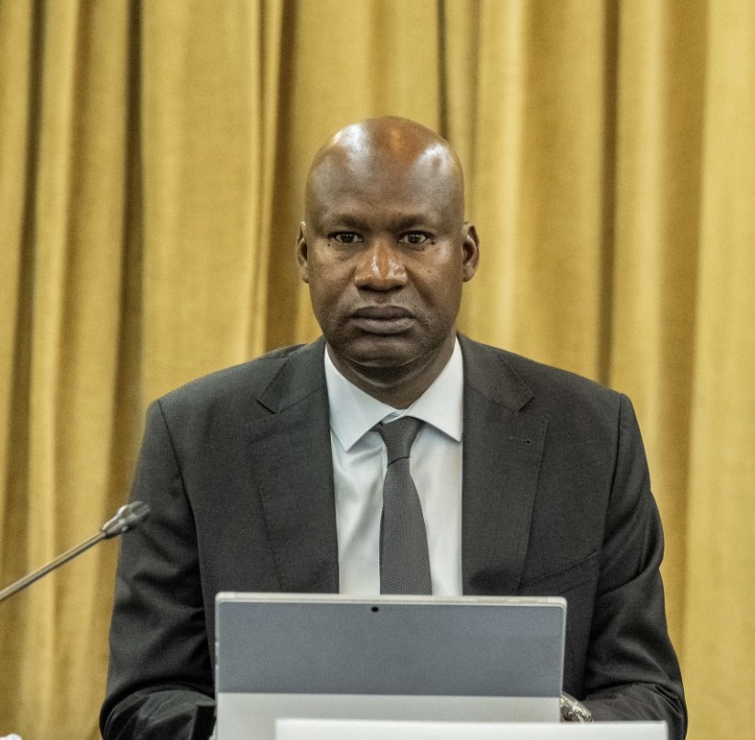 15 ANS DE CDD : Les agents contractuels du ministère de la Santé interpelle le nouveau ministre Ibrahima Sy