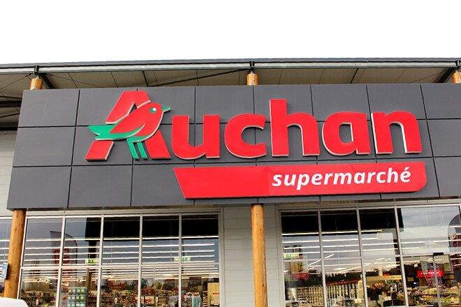 Les habitudes de consommation des Sénégalais , bouleversées par Auchan, Casino, Super U et Carrefour (Le Monde Diplomatique)