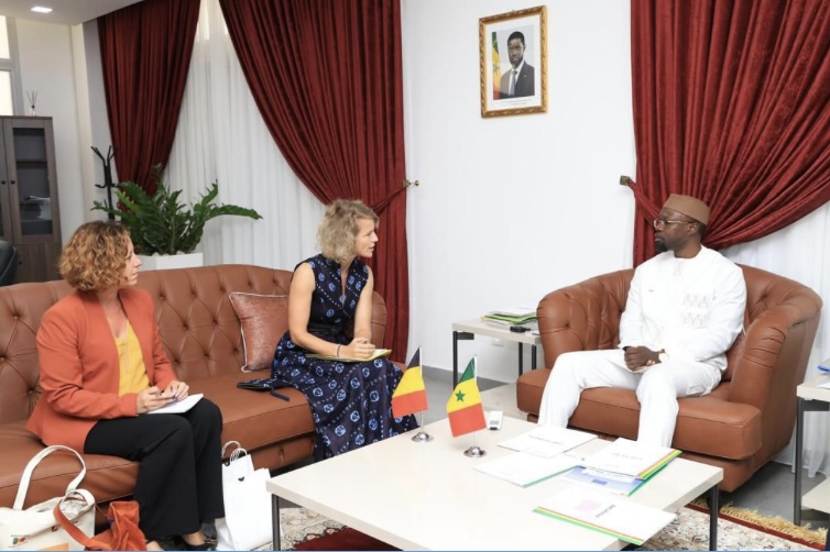 PRIMATURE : Les ambassadeurs de la Belgique et du Koweit reçus par Sonko