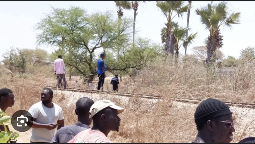 DÉCOUVERTE MACABRE À TIVAOUNE : Un corps partiellement calciné retrouvé dans la brousse