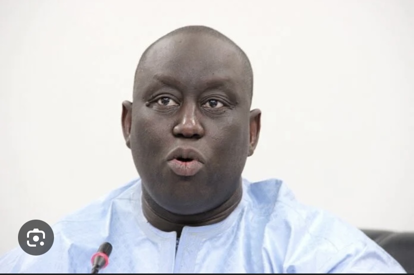 POLITIQUE : Aliou Sall quitte le parti de son frère Macky Sall !