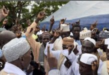 CAMEROUN : Plus de 100 personnes converties à l’islam par le Khalife de Médina Baye