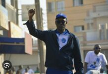 OUROSSOGUI : Thierno Alassane Sall bloqué par la gendarmerie pour laisser d’abord le convoi de Sonko passer