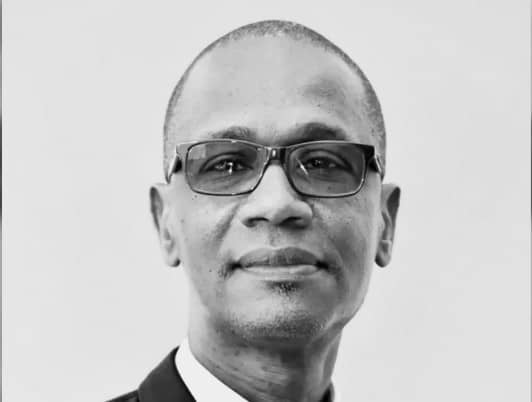 [TRIBUNE] L’EXERCICE DU JOURNALISME PROFESSIONNEL : dernier bouclier de réalité, en notre ère de l’éphémère (Par Samboudian Kamara, Le Soleil)