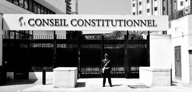 [EXPRESS] ‘LA RÉVISION CONSTITUTIONNELLE ADOPTÉE PAR L’ASSEMBLÉE NATIONALE INVALIDÉE PAR LE CONSEIL CONSTITUTIONNEL’ (RTS)